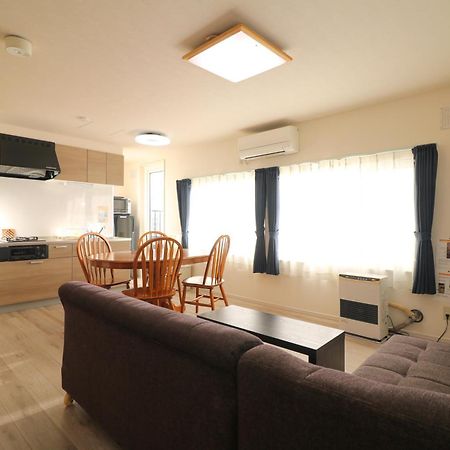 Hdo Hachiken Villa Sapporo Esterno foto