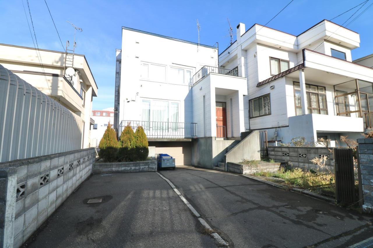 Hdo Hachiken Villa Sapporo Esterno foto